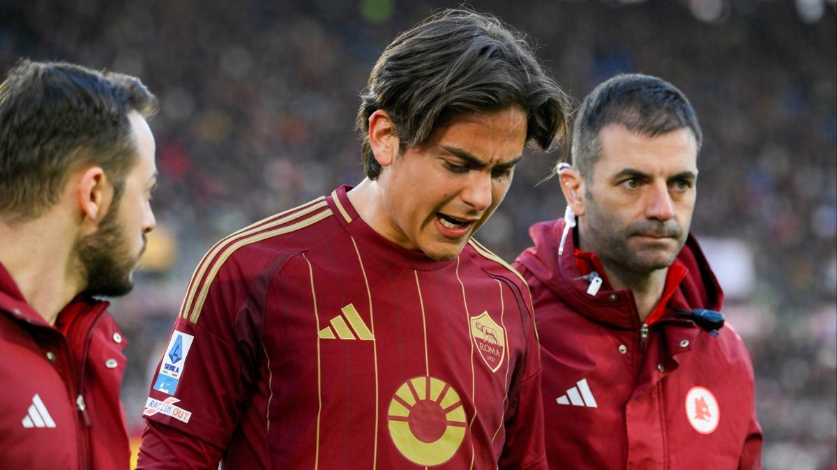Roma'ya kt haber! Paulo Dybala sezonu kapatt
