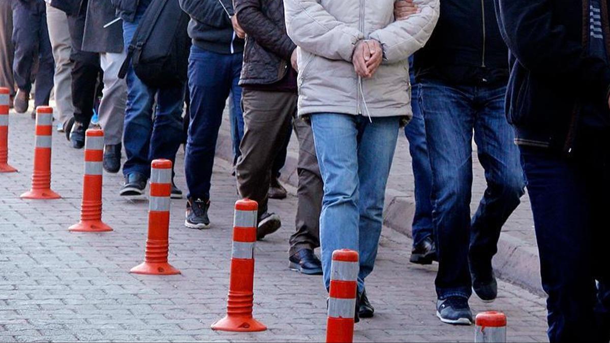 Yasa d silah ticaretine polis engeli! 7 kii gzaltna alnd