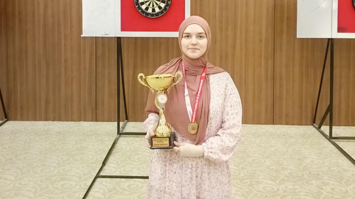 TRGEV'li Zeynep Trkiye ampiyonu oldu