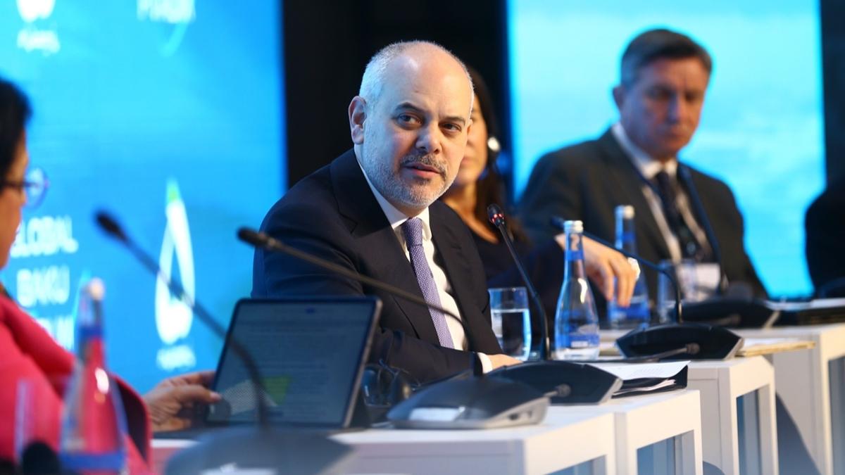 Cumhurbakan Badanman Kl'tan ABD'de kritik temaslar
