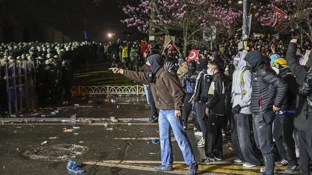 Halk sokaa armlard! 30 provokatr gzaltna alnd 