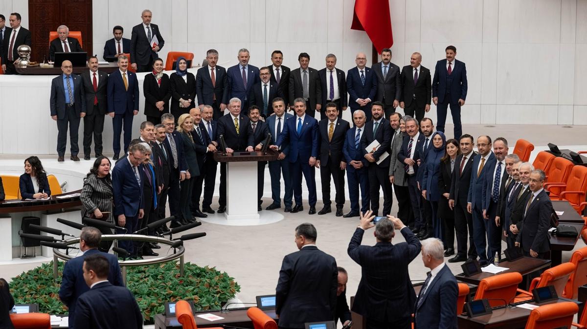 Meclis'ten emekliler iin ''rekor mesai''
