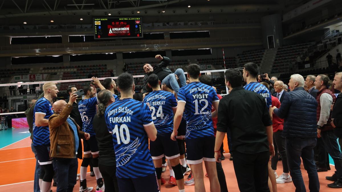Alanya Belediyespor Erkek Voleybol Takımı'nda hedef Avrupa