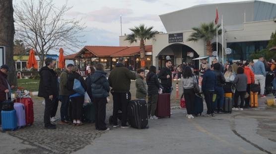 Ayvalık'tan Midilli Adası'na geçişlerde yoğunluk