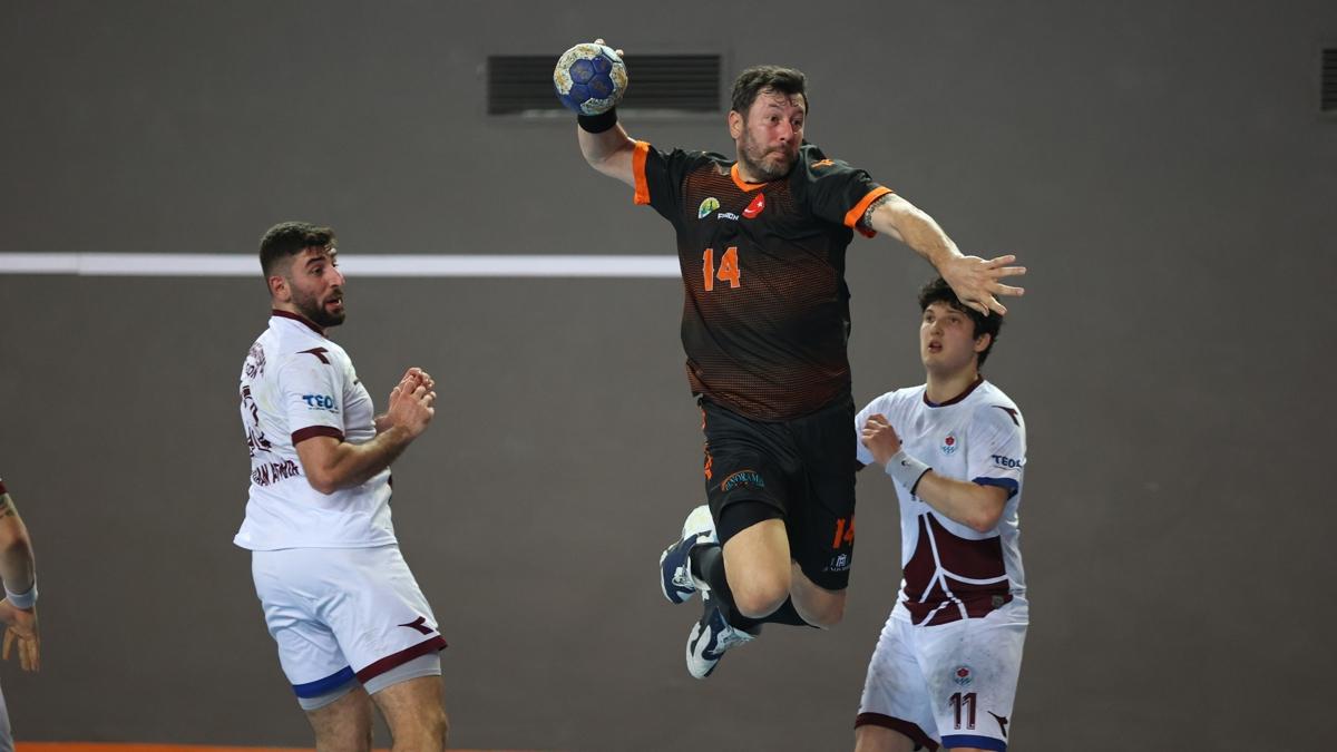 Hentbol Erkekler Sper Lig'de play-off mcadelesi yarn balyor
