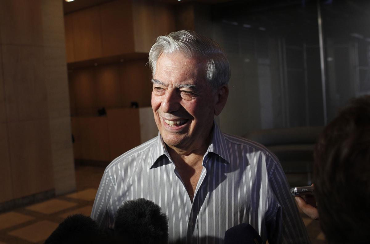 Mario Vargas Llosa hayatını kaybetti