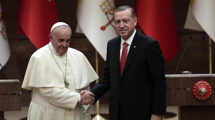 Başkan Erdoğan'dan Papa için taziye mesajı