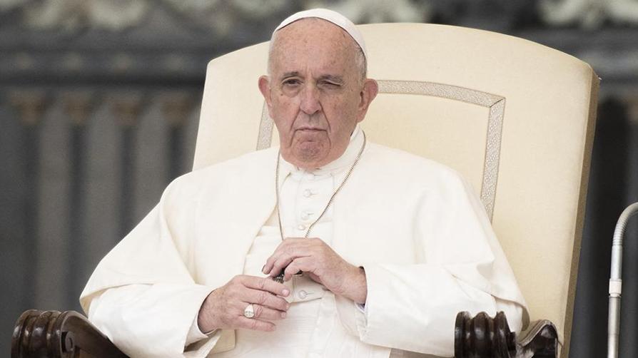 Papa Francis yaşamını yitirdi