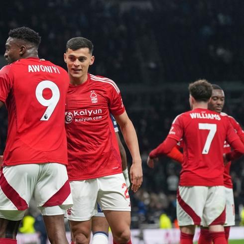 Nottingham Forest, Tottenham'a şans tanımadı