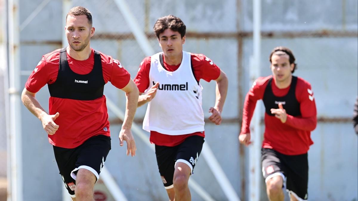 Sivasspor, Antalyaspor mesaisinde
