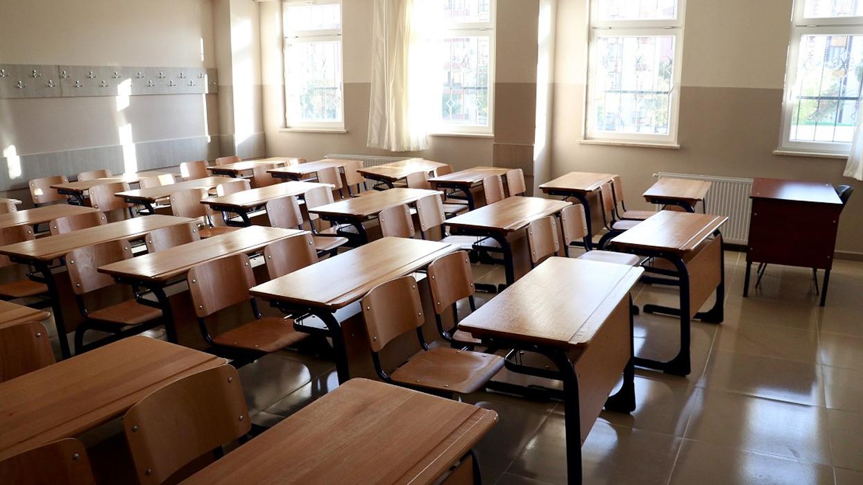 İstanbul, Kocaeli, Tekirdağ ve Yalova'da bugün okullar tatil mi? 24 Nisan 2025 deprem tatili ilan edilen iller
