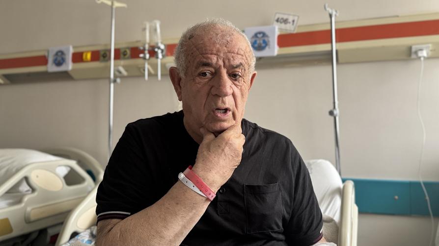 Unuttuğu dili konuşmaya başladı