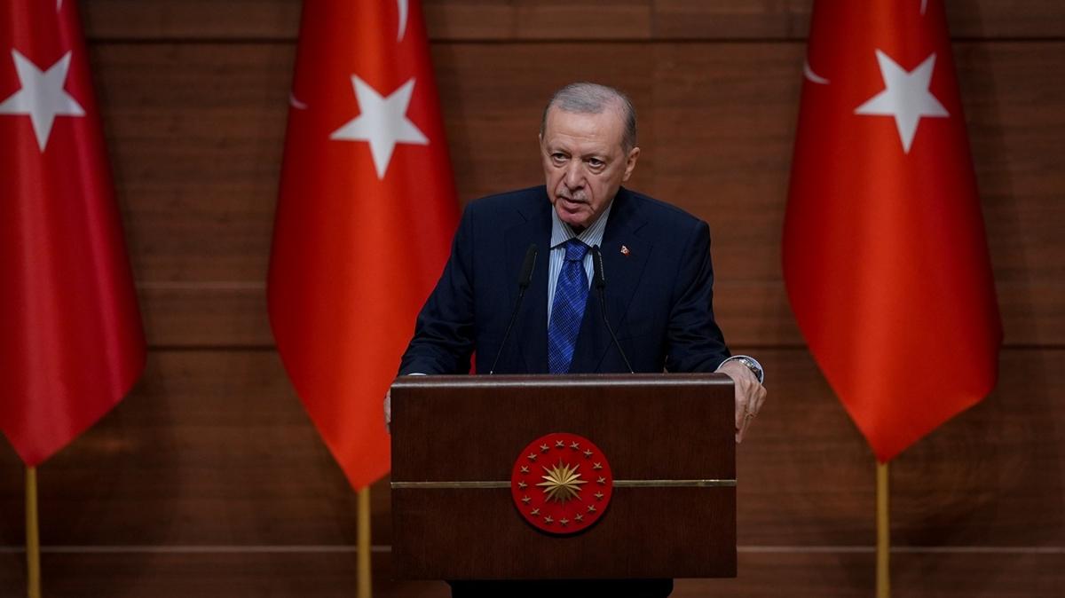 Bakan Erdoan'dan slam corafyasna uyar: zerimizdeki l topran atmak zorundayz