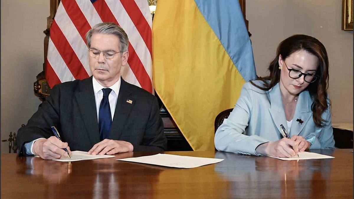 ABD ile Ukrayna arasnda beklenen anlama imzaland