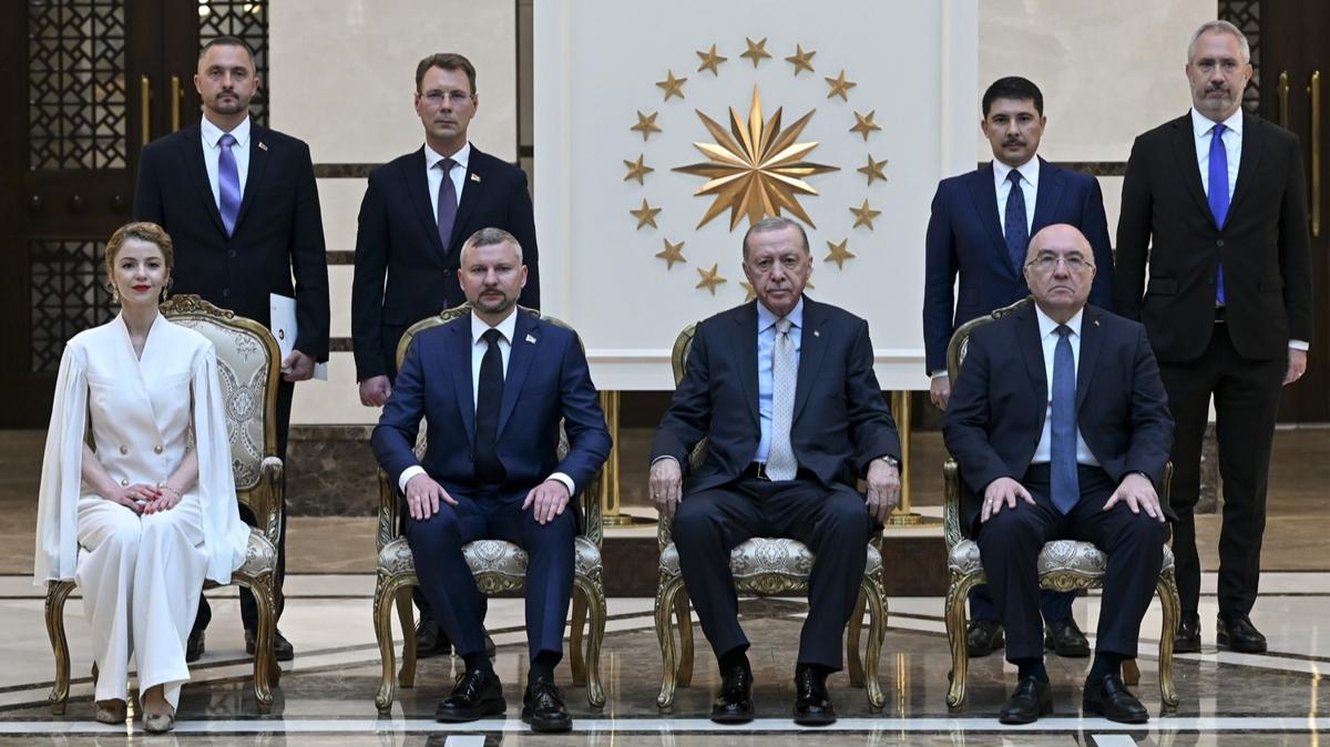 Bykelilerden Cumhurbakan Erdoan'a gven mektubu