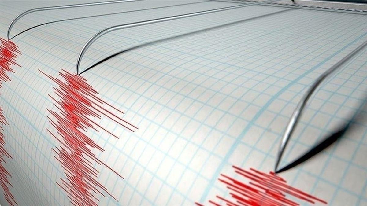 Ege Denizi'nde 3,8 byklnde deprem
