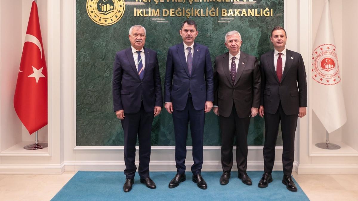 Bakan Kurum CHP'li 3 isimi kabul etti:  birlii iinde alacaz