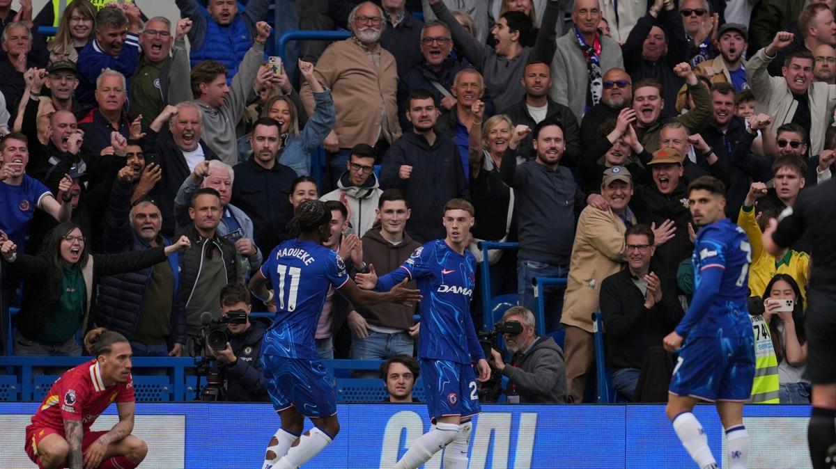Chelsea, Liverpool'u 3 golle geti