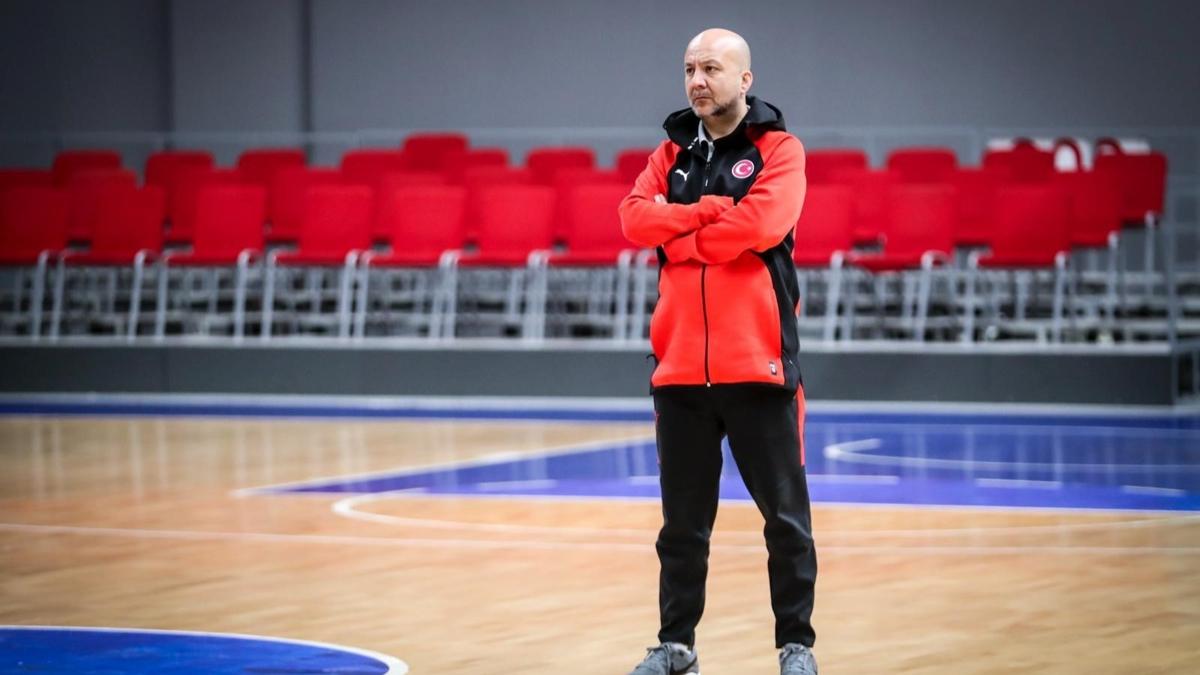 Emre zsar: Mtevaz btemizle Avrupa kupalarna katlma hakk elde ettik