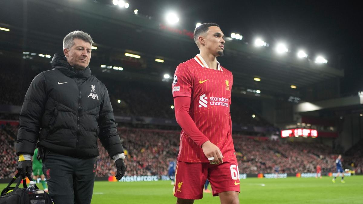 Liverpool, Trent Alexander-Arnold ile yollarn ayrlacan duyurdu
