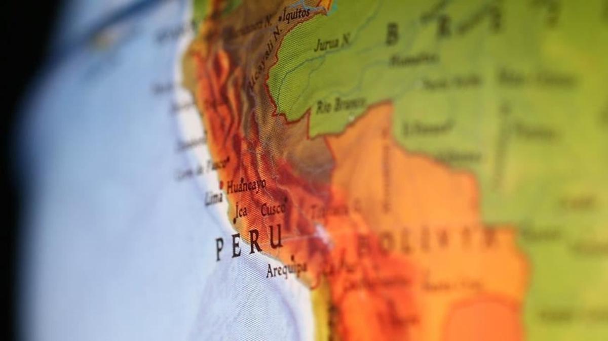 13 kiinin ldrld Peru'da sokaa kma yasa
