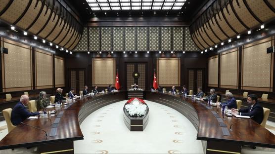 Cumhurbaşkanı Erdoğan, Cumhurbaşkanlığı Politika Kurullarının başkan vekillerini kabul etti