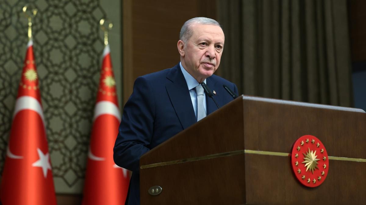 Cumhurbakan Erdoan'dan sokak rportaj tepkisi: Provokatif sorularla milletimiz tahrik ediliyor