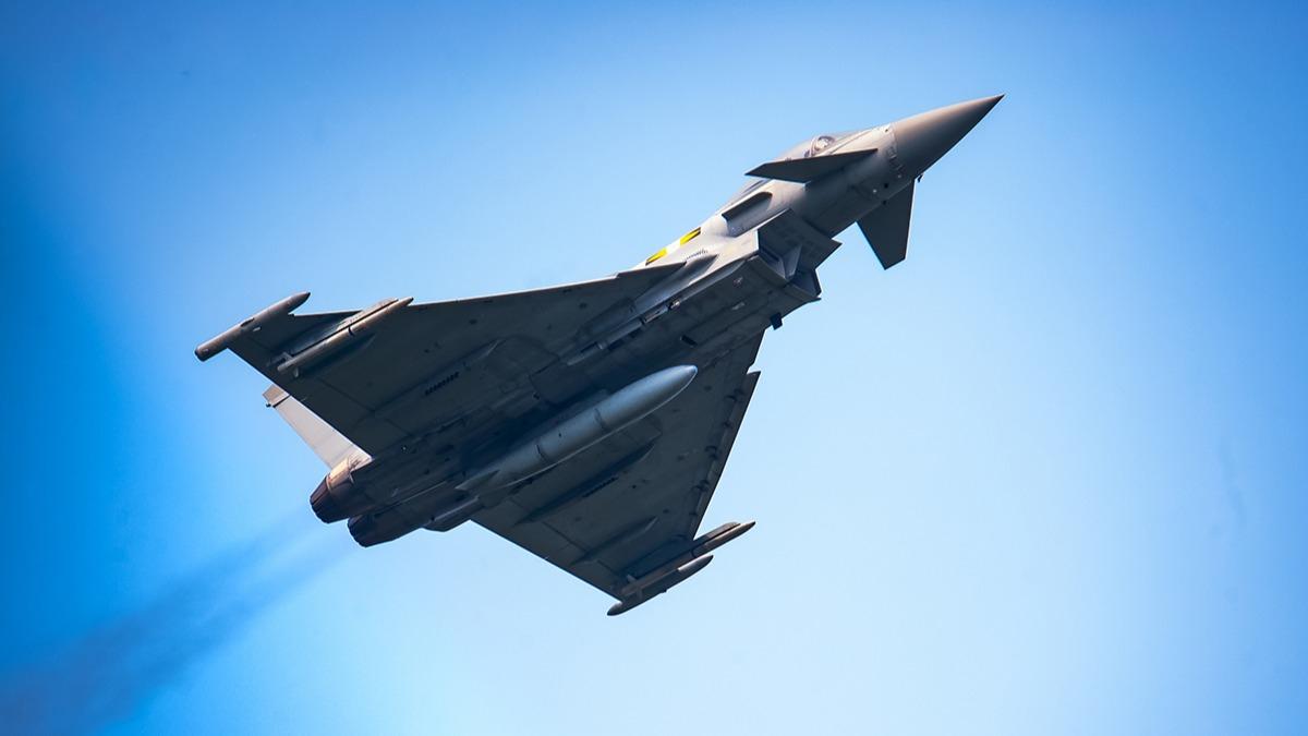 Eurofighter Typhoon'lar iin yeil k: Sat iin resmi aklama
