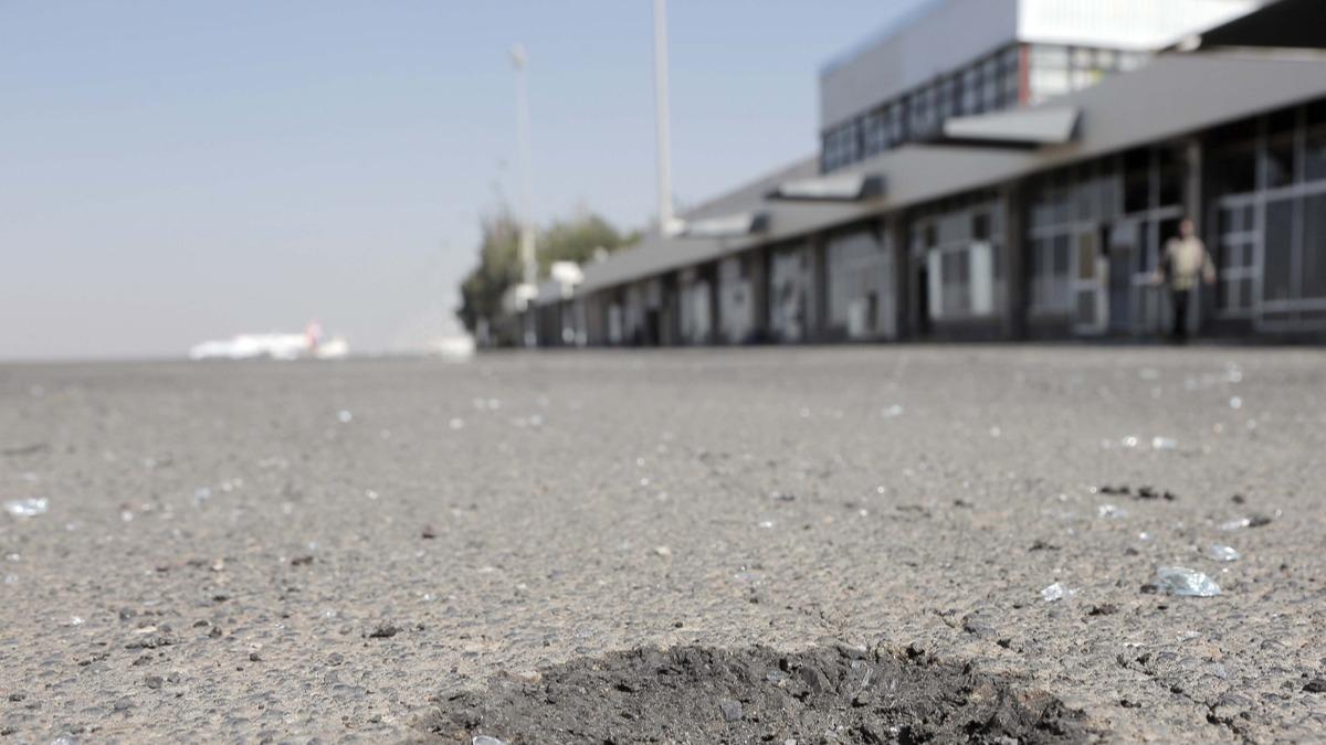 srail Yemen'deki Sana Havaliman'na saldrd
