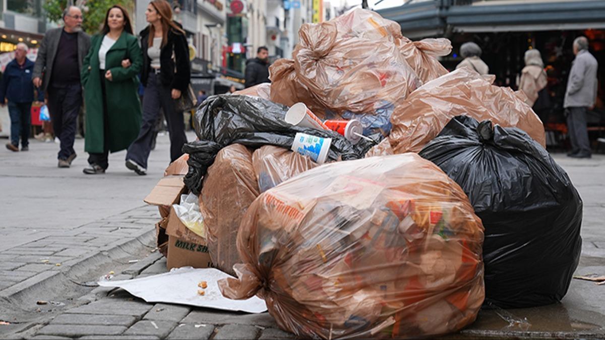 zmir'de sokaklar ple dnd! Vatandatan CHP'li belediyeye tepki