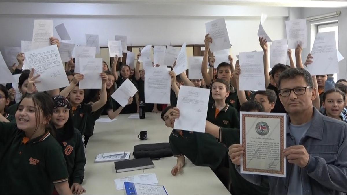 Minik yreklerden Mehmetik'e selam...   Komutanlardan gelen cevaplar gzleri yaartt