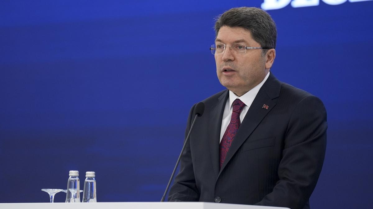 ABD merkezli karalamaya hakl k! Bakan Tun: Kimlerle anket yaptnz?