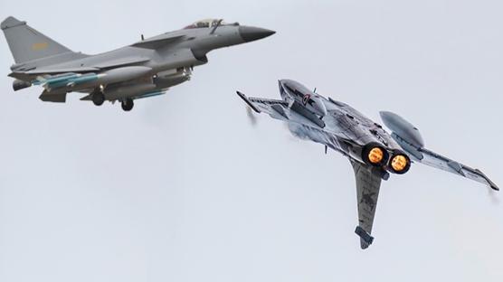 J-10C savaş uçakları harp tarihine geçti