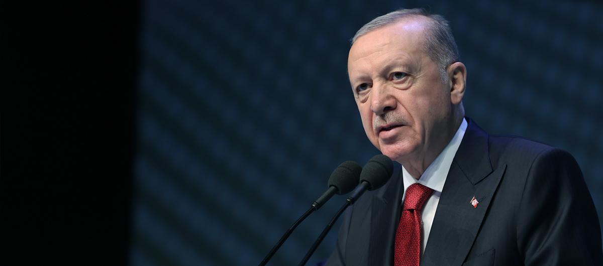 Başkan Erdoğan'dan Özgür Özel'e sert tepki: Bunun adı ekonomik tetikçiliktir