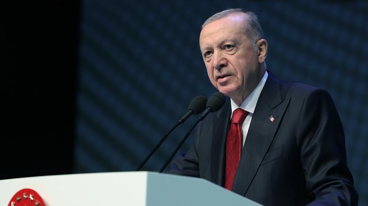 Başkan Erdoğan'dan Özgür Özel'e sert tepki: Bunun adı ekonomik tetikçiliktir