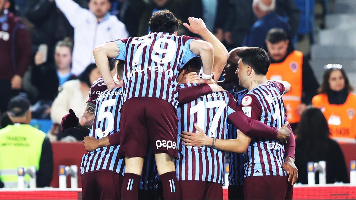 Trabzonspor, Galatasaray karsnda bir ilk peinde