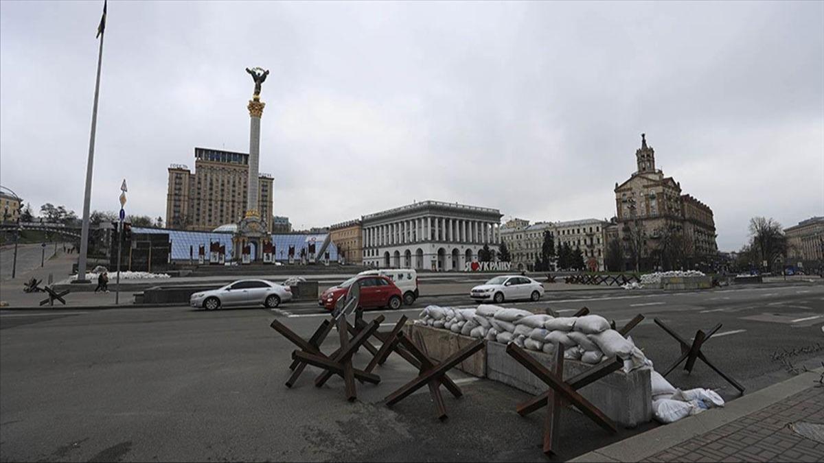 Avrupal liderler Ukrayna'da atekes talebiyle Kiev'de