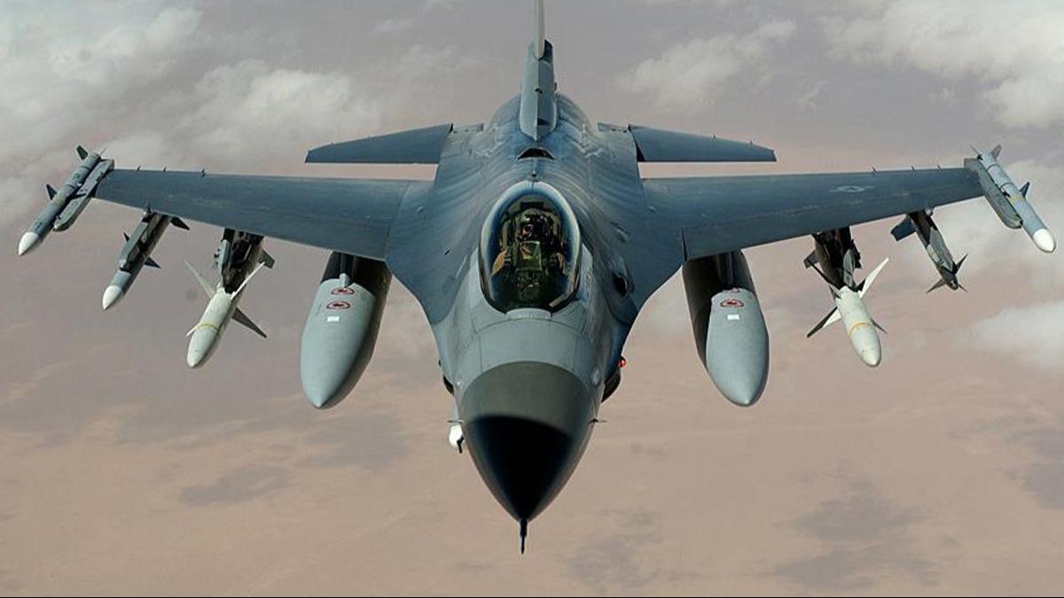 F-16'lar yrngeyi srail'e evirdi: Kendi topraklarn bombalad! 