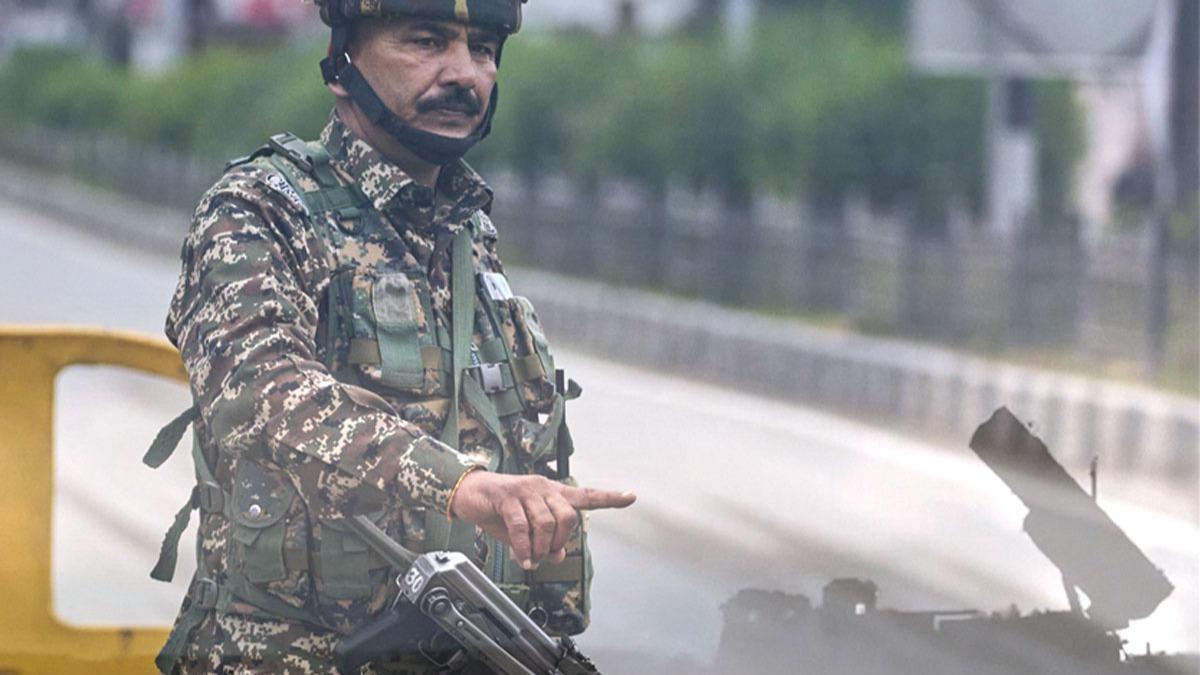 Pakistan ve Hindistan atekes ilan etti... Trkiye anlamada nemli rol oynad