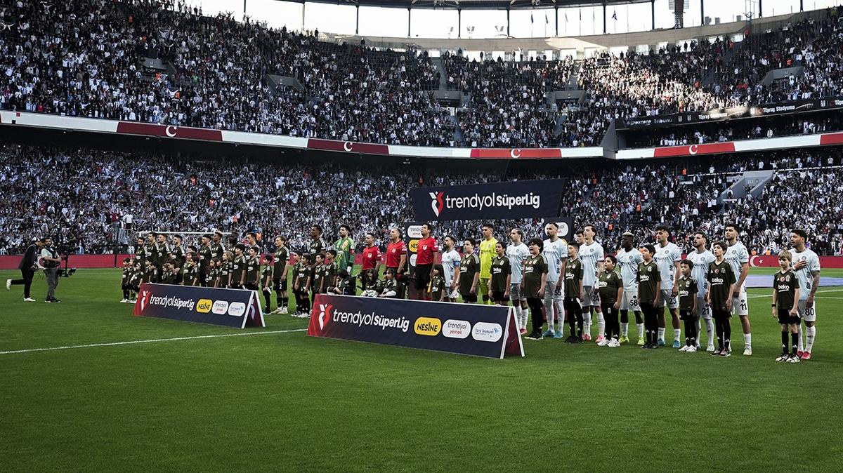 Beikta manda st ste sakatlklar! 3 futbolcu oyuna devam edemedi