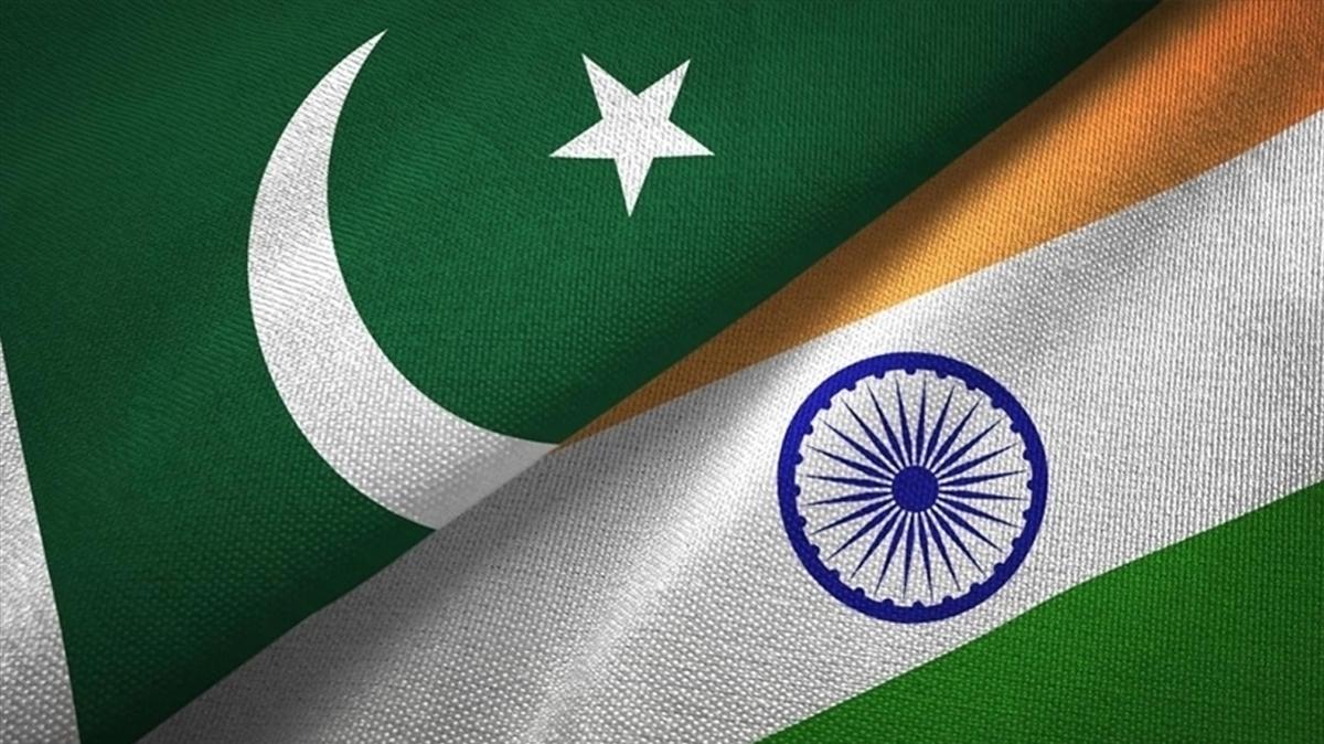 Hindistan'dan ''Pakistan uaklarn drdk'' iddias