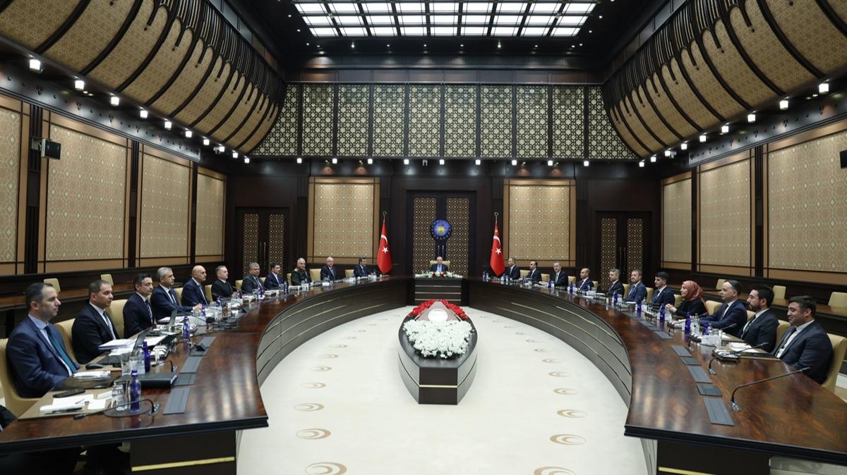 Cumhurbakan Erdoan, Savunma Sanayii cra Komitesi Toplants'na bakanlk etti