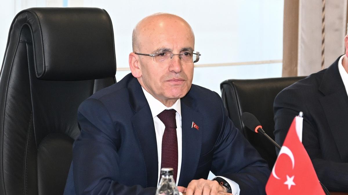 Hazine ve Maliye Bakan imek, Londra'da temaslarda bulunacak