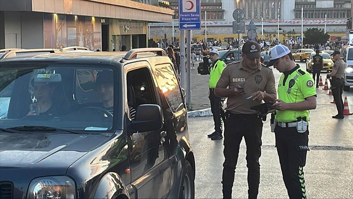 stanbul'da ''Huzur stanbul'' uygulamasnda 1017 pheli yakaland