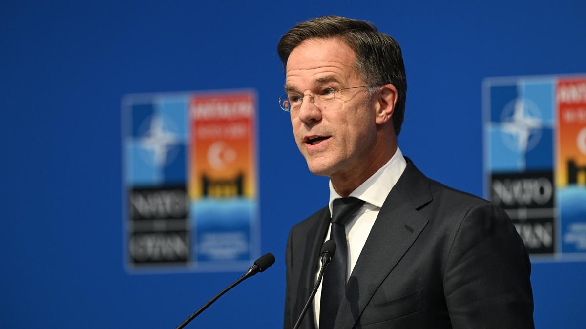 Bar masasnn adresi stanbul! Rutte: Trkiye'nin gc aka ortada