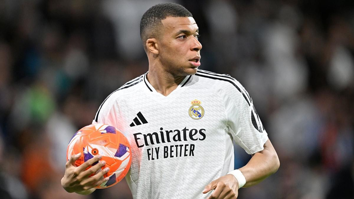 lk sezonunda krlmadk rekor brakmad! Kylian Mbappe, yldz ismi geride brakt