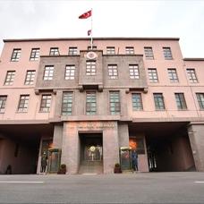alt=