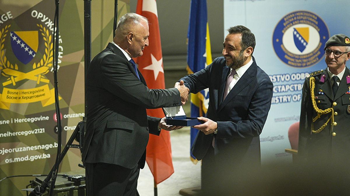 Dier lkeler cevap vermedi! Trkiye karde lkeye hibe etti