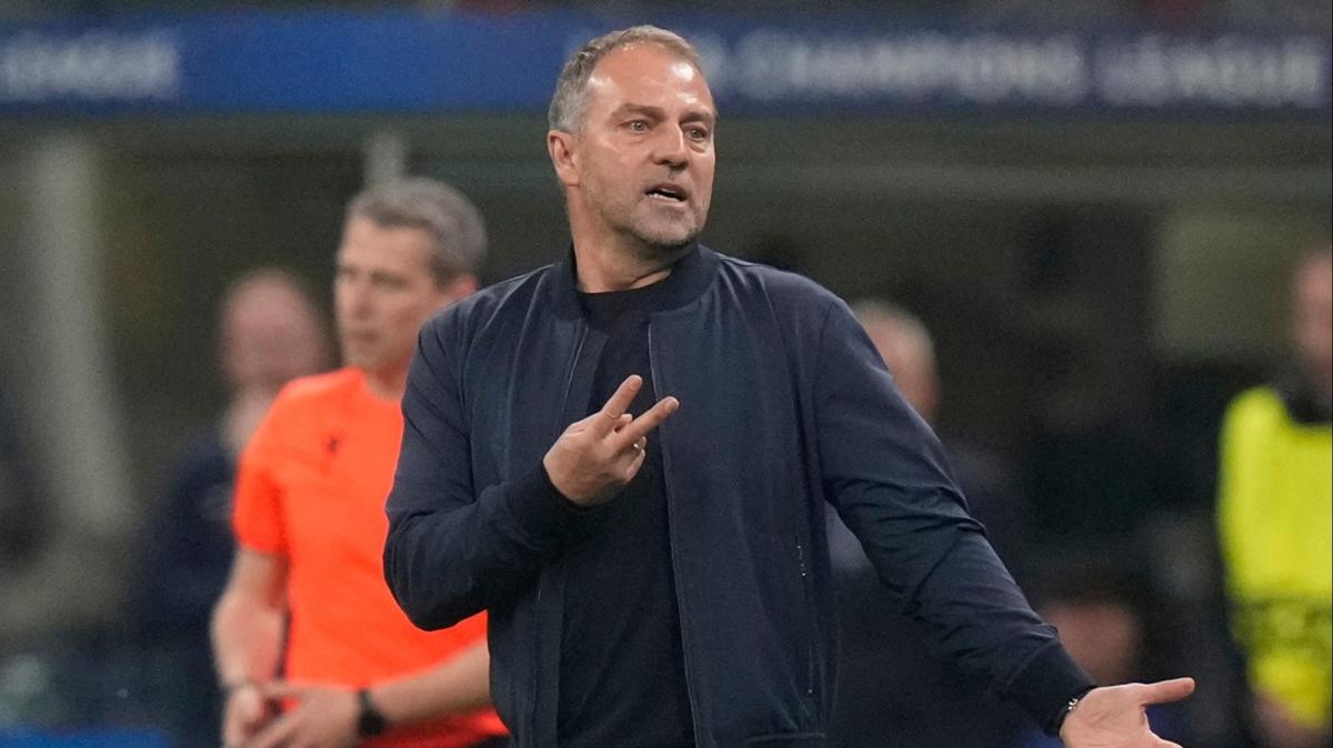 Hansi Flick, 2027'ye kadar Barcelona'da