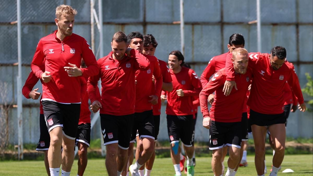 Sivasspor, zorlu Samsunspor deplasmanna hazrlanyor
